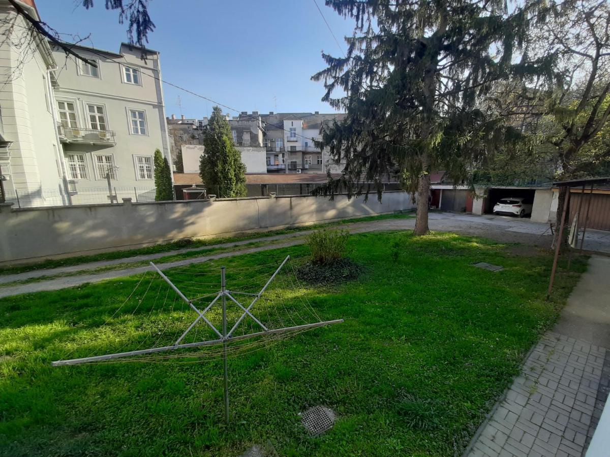 Apartman Kod Kestena Osijek Buitenkant foto